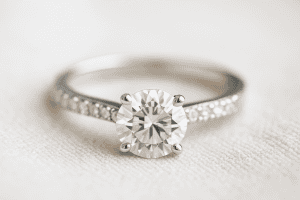 Buy Lab Grown Diamond Ring: 5 Smart Reasons Tempe Loves Them 4 buy lab grown diamonds